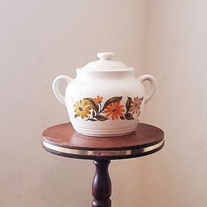 Vintage Boho 1970s Capri Stoneware